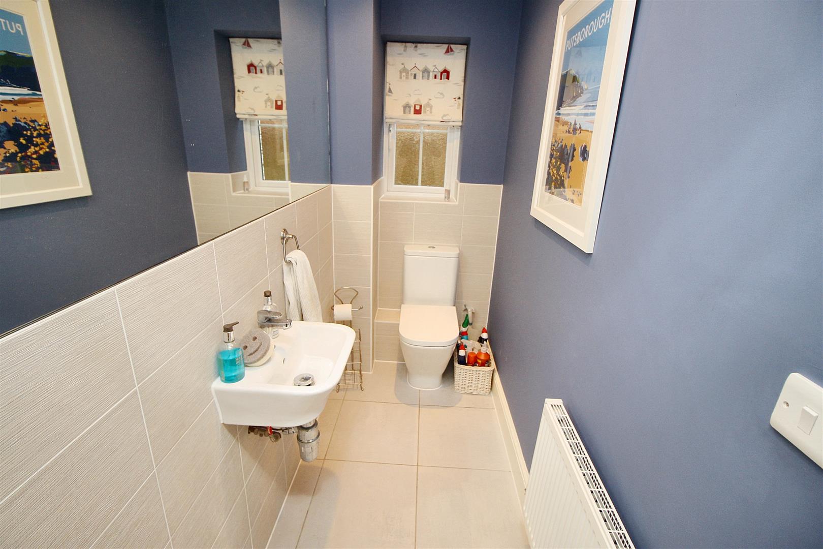 Larissa Close, Tilehurst, Reading